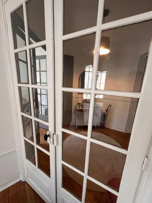 * Le Cathedrale * Apartamento Reims Exterior foto